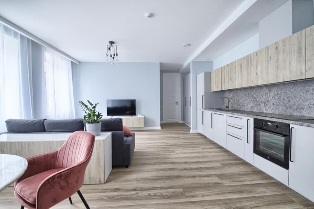 Cosy 3 Room Apartment. Вільнюс Екстер'єр фото