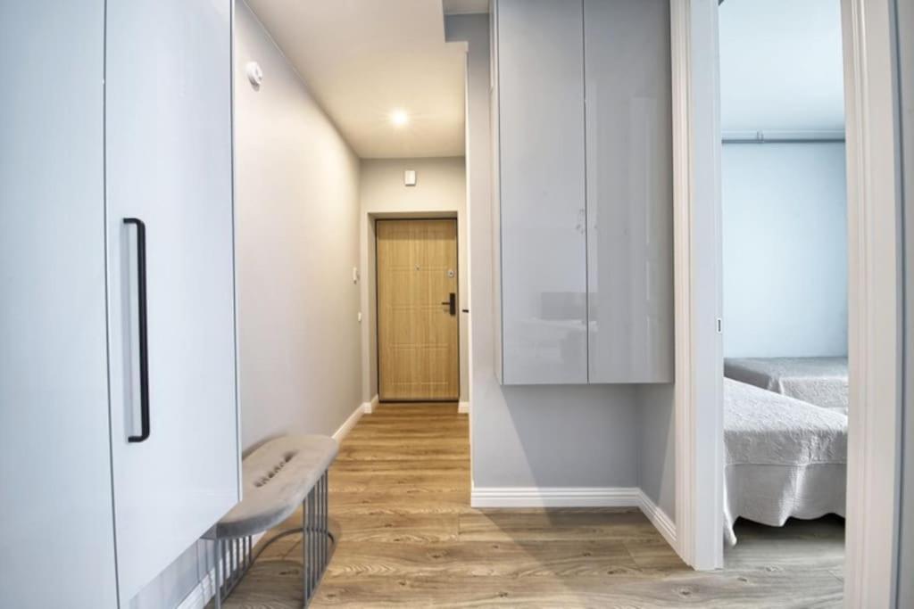 Cosy 3 Room Apartment. Вільнюс Екстер'єр фото